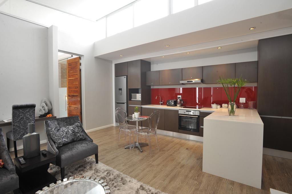 Urban Oasis Apartments At Paragon 温特和克 外观 照片